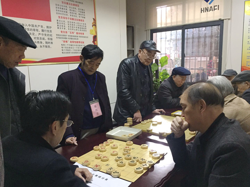 院举办离退休职工第八届棋牌赛