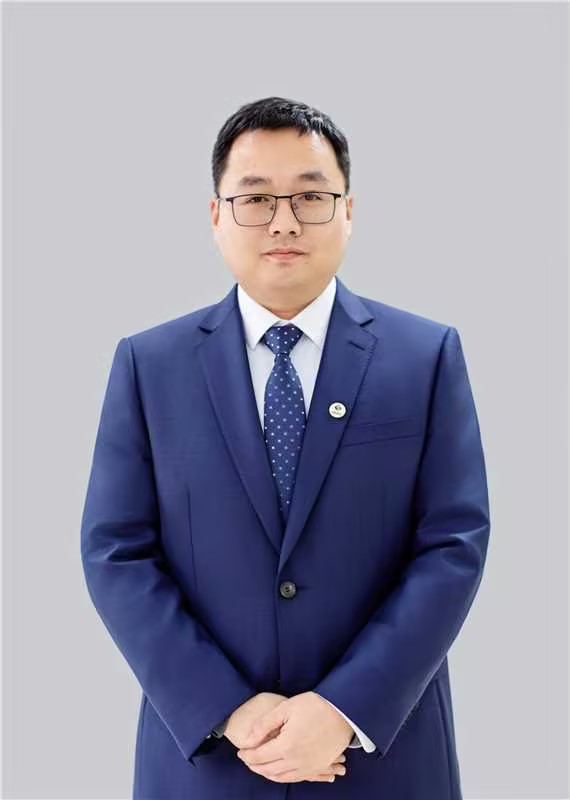 邹新特