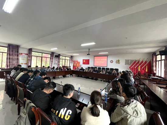 座谈会合影1_副本.jpg 座谈会合影1_副本.jpg